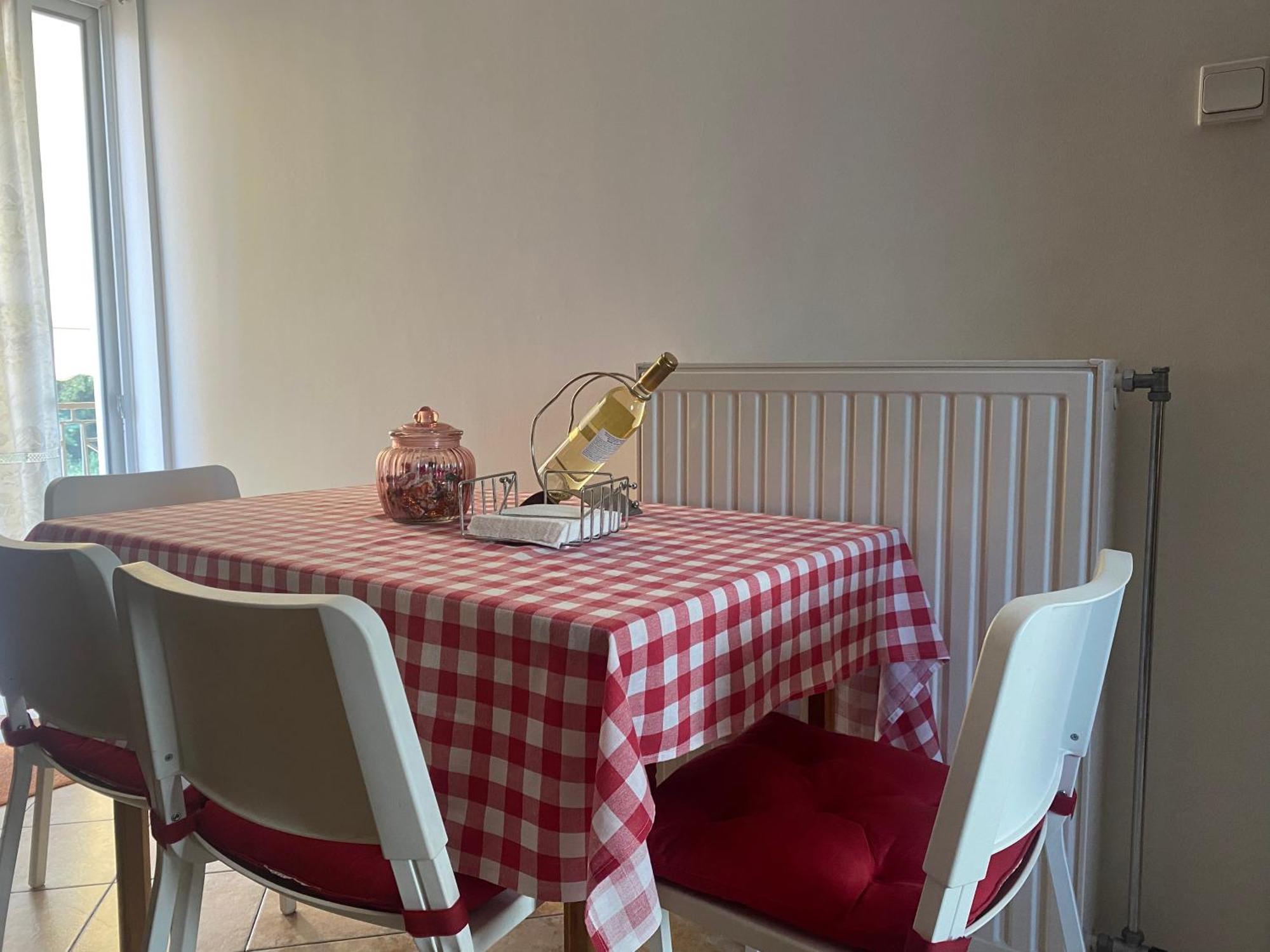 Cozy & Quiet City Apartment Trikala  Ngoại thất bức ảnh