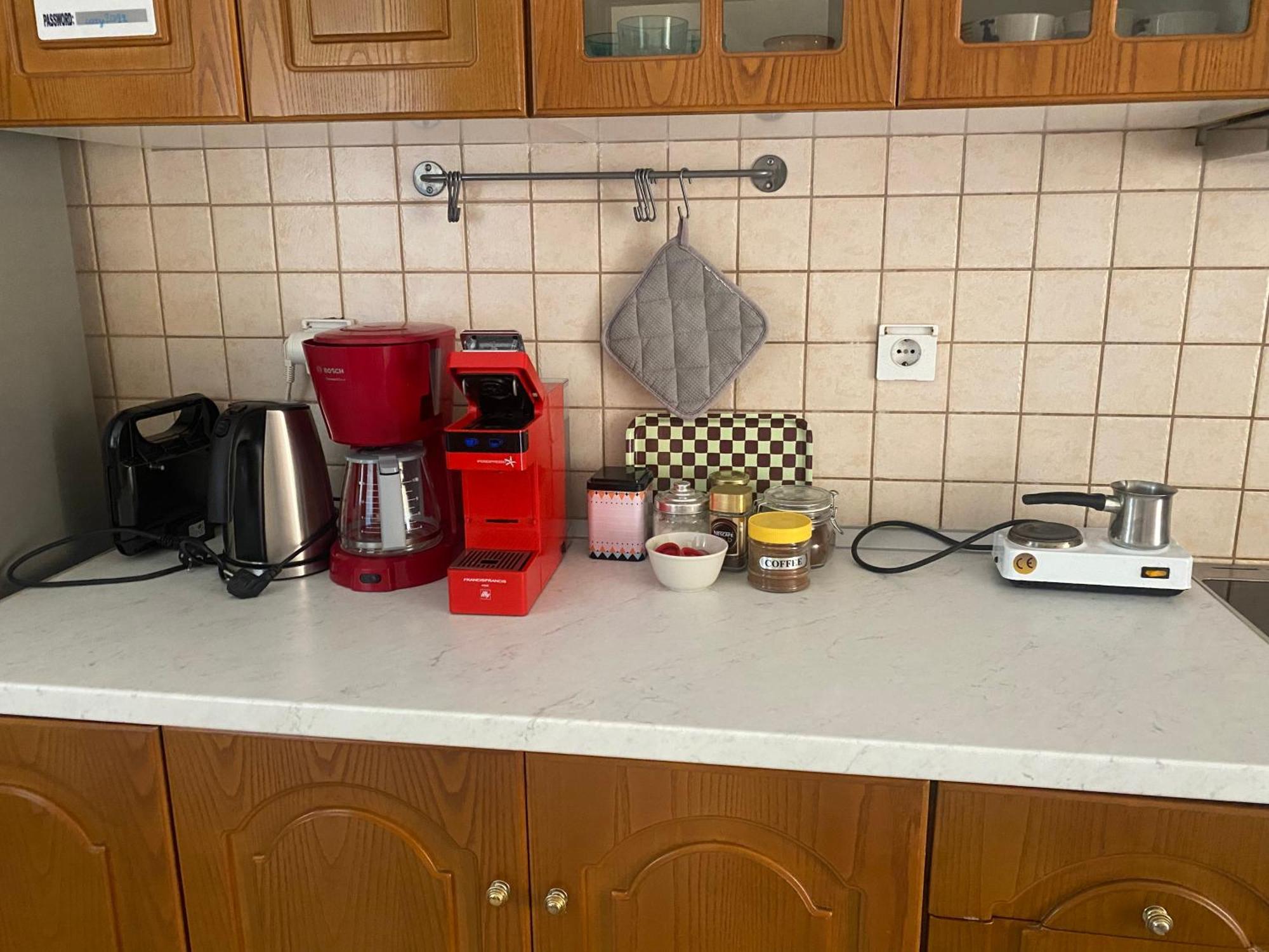 Cozy & Quiet City Apartment Trikala  Ngoại thất bức ảnh