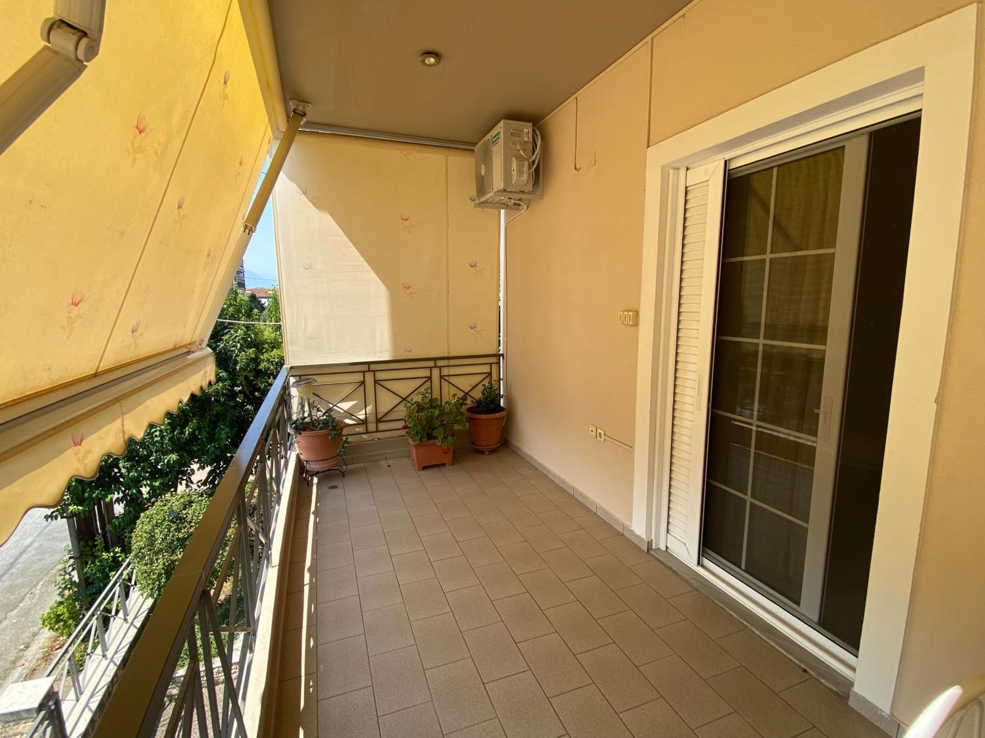 Cozy & Quiet City Apartment Trikala  Ngoại thất bức ảnh
