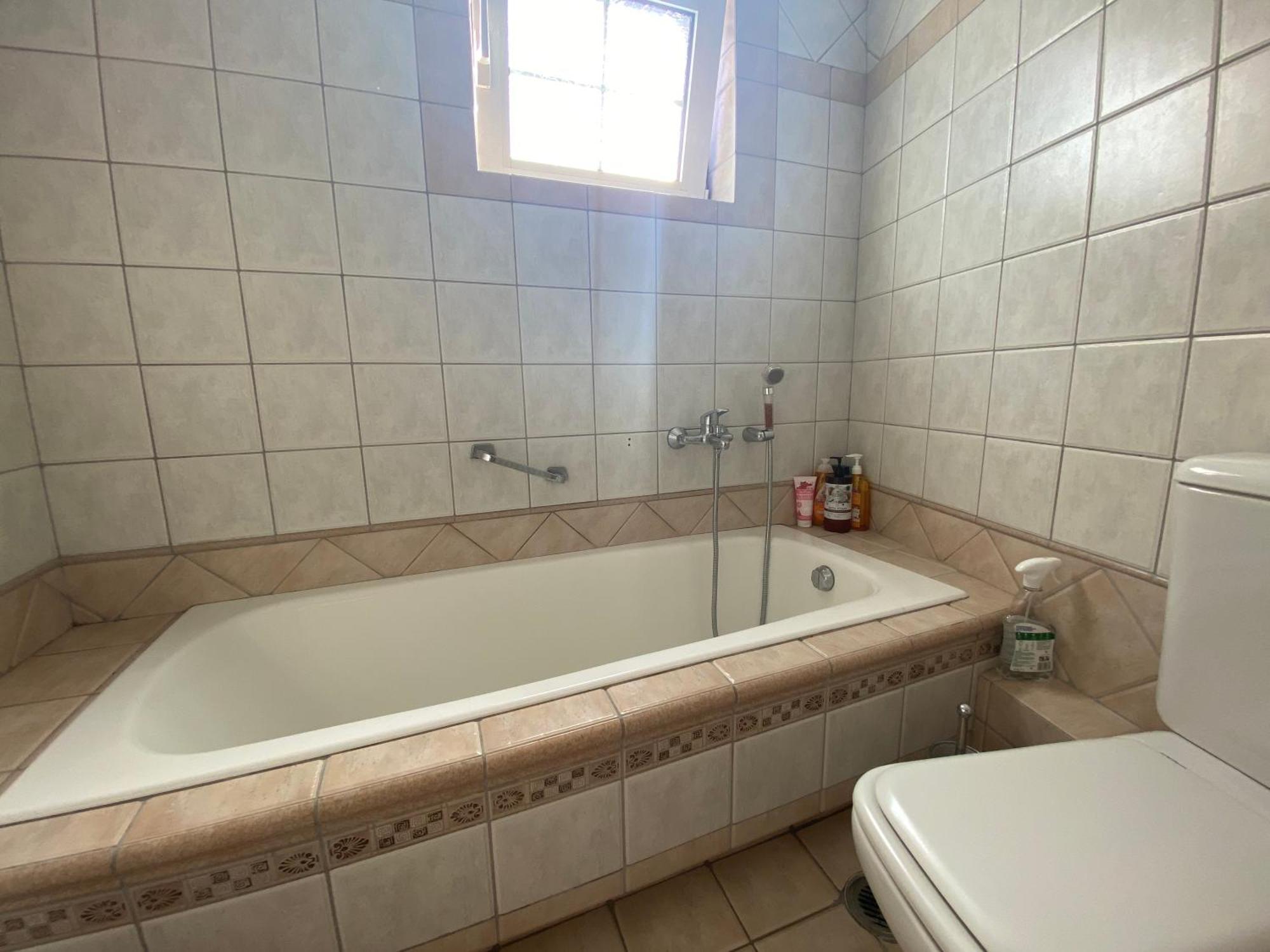 Cozy & Quiet City Apartment Trikala  Ngoại thất bức ảnh